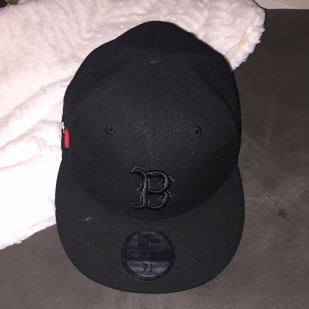 Boston fitted hat
